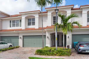 5 Nottingham Pl, Boynton Beach, FL 33426, Sold 02/28/20