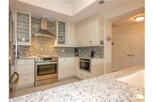 933 Bay Colony Dr S, Juno Beach, FL 33408, Sold 12/02/19