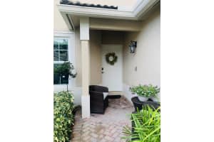 6437 Park Lake Cir, Boynton Beach, FL 33437, Sold 11/26/19