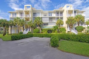 MLS# R10568934, Vero Beach, Florida 32963