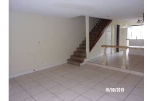 5178 S University Dr, Davie, FL 33328, Sold 01/08/20