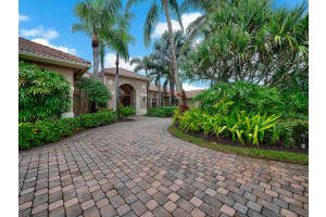 104 St Edward Pl, Palm Beach Gardens, FL 33418, Sold 05/01/20