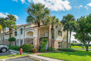 815 W Boynton Beach Blvd, Boynton Beach, FL 33426, Sold 11/22/19