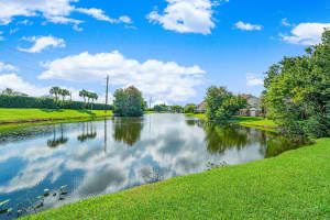 815 W Boynton Beach Blvd, Boynton Beach, FL 33426, Sold 11/22/19