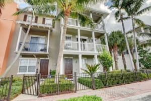 119 SW 2nd Ave, Delray Beach, FL 33444, Sold 07/09/20