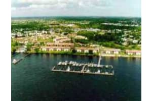 1600 NE Dixie Hwy, Jensen Beach, FL 34957, Sold 10/25/19