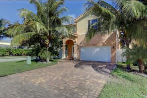 3301 Elizabeth Pl S, Palm Springs, FL 33461, Sold 12/30/19