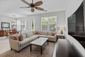 1044 Piccadilly St, Palm Beach Gardens, FL 33418, Sold 03/23/20