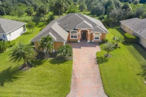 1090 Southlakes Way SW, Vero Beach, FL 32968, Sold 02/20/20