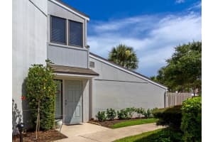 MLS# R10570808, Vero Beach, Florida 32963