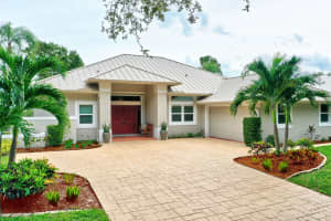 673 SW Lighthouse Dr, Palm City, FL 34990, Sold 12/18/19