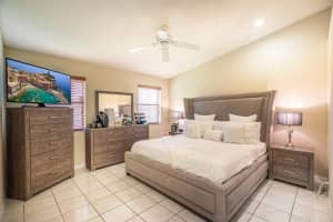 8307 NW 100th Dr, Tamarac, FL 33321, Sold 03/11/20