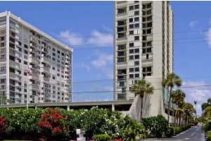 5420 N Ocean Dr # 101, Riviera Beach, FL 33404, Sold 12/17/19
