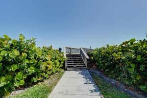 2051 NE Ocean Blvd APT B11, Stuart, FL 34996, Sold 03/16/20