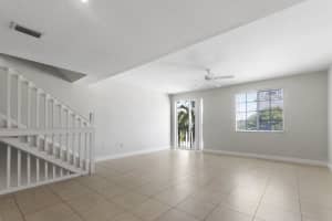 260 NE 3rd St #4d, Delray Beach, FL 33444, Sold 12/30/19