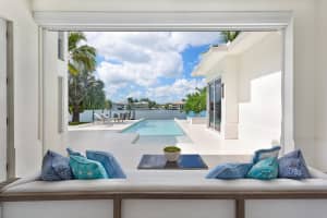 946 Seasage Dr, Delray Beach, FL 33483, Sold 03/27/20