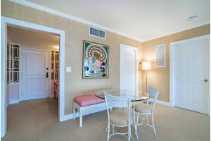 369 S Lake Dr #4h, Palm Beach, FL 33480, Sold 10/21/20