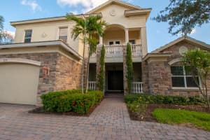 8510 Butler Greenwood Dr, Royal Palm Beach, FL 33411, Sold 01/24/20
