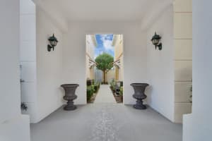 8 Laurel Oaks Cir, Jupiter, FL 33469, Sold 12/18/19