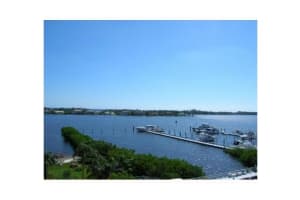 1200 Scotia Dr, Hypoluxo, FL 33462, Sold 02/13/20