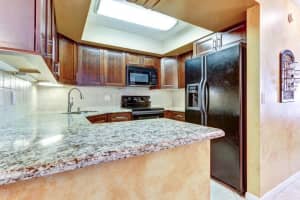 4065 Village Dr, Delray Beach, FL 33445, Sold 12/12/19