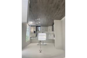 1037 Park Hill Dr, Haverhill, FL 33417, Sold 01/10/20