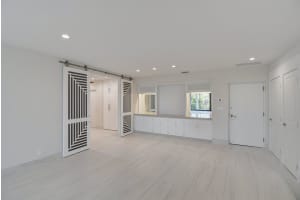 2275 S Ocean Blvd, Palm Beach, FL 33480, Sold 09/01/20