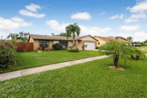 1365 Woodcrest Rd E, West Palm Beach, FL 33417, Sold 02/19/20