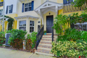326 Tuxedo Ln, West Palm Beach, FL 33401, Sold 02/14/20