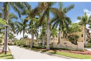 71 Via Poinciana Ln, Boca Raton, FL 33487, Sold 11/12/20