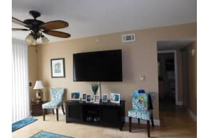 1205 Villa Cir, Delray Beach, FL 33483, Sold 01/10/20