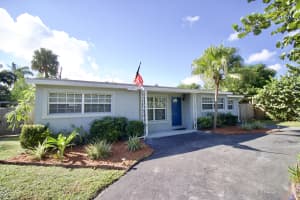 785 Balfrey Dr S, West Palm Beach, FL 33413, Sold 01/31/20