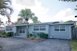 785 Balfrey Dr S, West Palm Beach, FL 33413, Sold 01/31/20