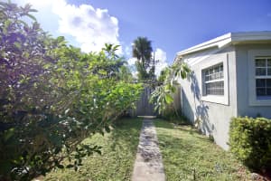 785 Balfrey Dr S, West Palm Beach, FL 33413, Sold 01/31/20