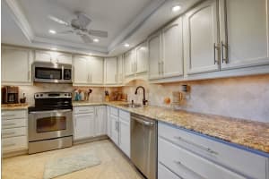 2424 N Federal Hwy, Boynton Beach, FL 33435, Sold 07/14/20