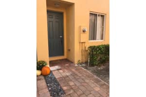 3257 Scarletta Dr, Riviera Beach, FL 33404, Sold 03/18/20