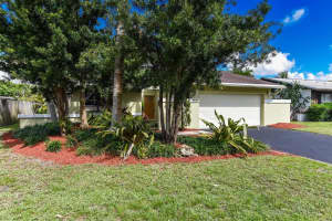 9561 Affirmed Ln, Boca Raton, FL 33496, Sold 12/19/19