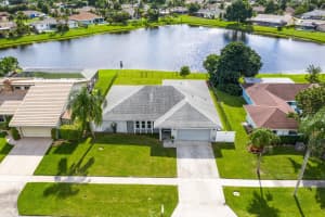 5052 Woodstone Cir N, Lake Worth, FL 33463, Sold 12/30/19