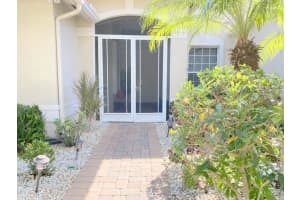 12051 Oakvista Dr, Boynton Beach, FL 33437, Sold 07/06/20
