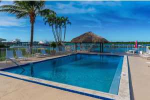 1300 Seaway Dr d5, Fort Pierce, FL 34949, Sold 02/24/20