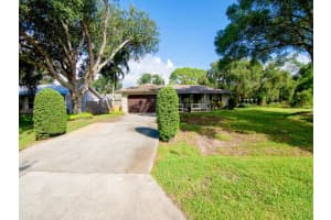 1206 4th Pl, Vero Beach, FL 32962, Sold 02/20/20