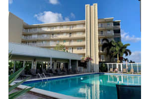 36 Yacht Club Dr, North Palm Beach, FL 33408, Sold 12/06/19