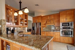 146 Executive Cir, Boynton Beach, FL 33436, Sold 02/11/20