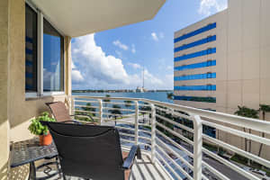 1551 N Flagler Dr, West Palm Beach, FL 33401, Sold 01/09/20
