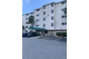 104 Paradise Harbour Blvd, North Palm Beach, FL 33408, Sold 02/06/20