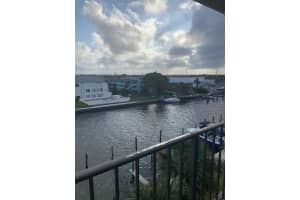 104 Paradise Harbour Blvd, North Palm Beach, FL 33408, Sold 02/06/20