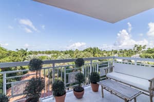 250 Bradley Pl, Palm Beach, FL 33480, Sold 12/16/20