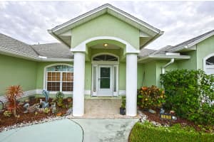 145 S 19th Cir SW, Vero Beach, FL 32962, Sold 06/30/20