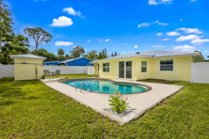 106 11th Ct, Vero Beach, FL 32962, Sold 01/16/20