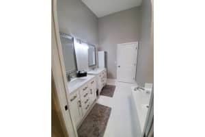 4560 Ketch Ct, Boynton Beach, FL 33436, Sold 03/16/20